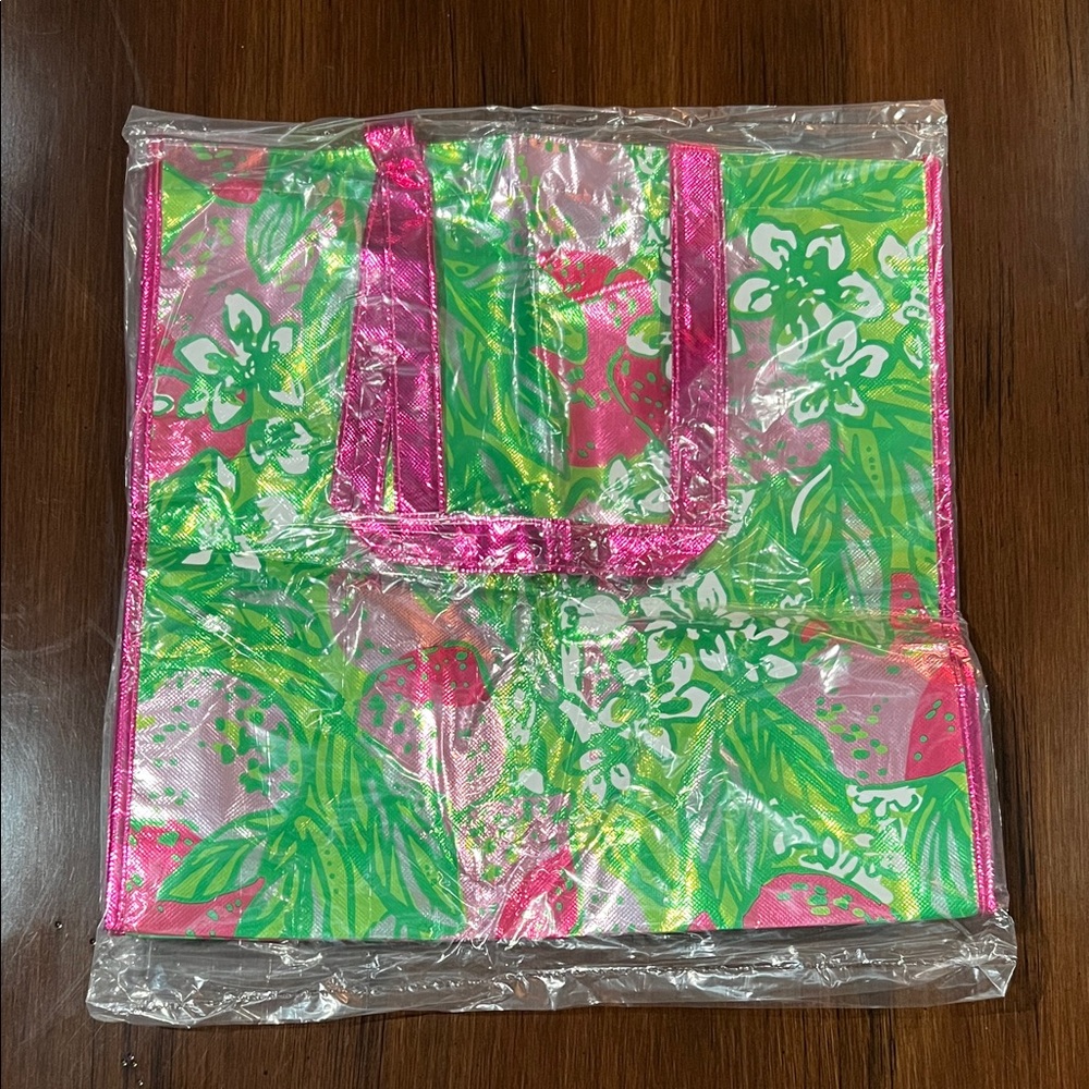 NWT Lilly Pulitzer Shopper Market Bag Tote in Spill the Juice